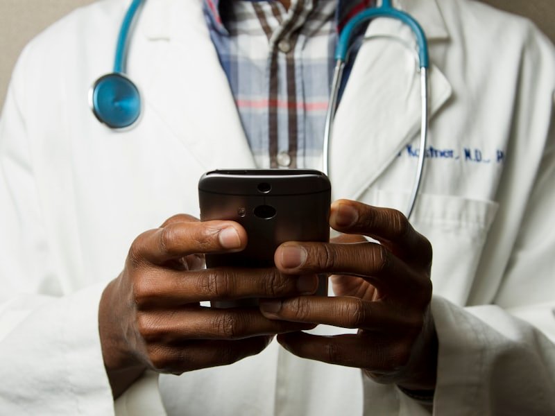 Design Thinking for Healthcare: Patient-Centric Digital Products